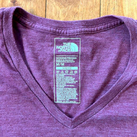 The North Face Women’s Medium Tee - Picture 2 of 3